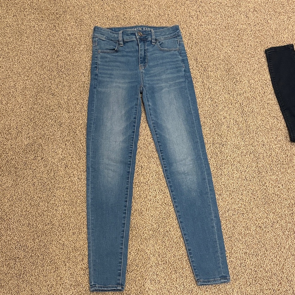 American Eagle Outfitters Light Blue Skinny Jeans